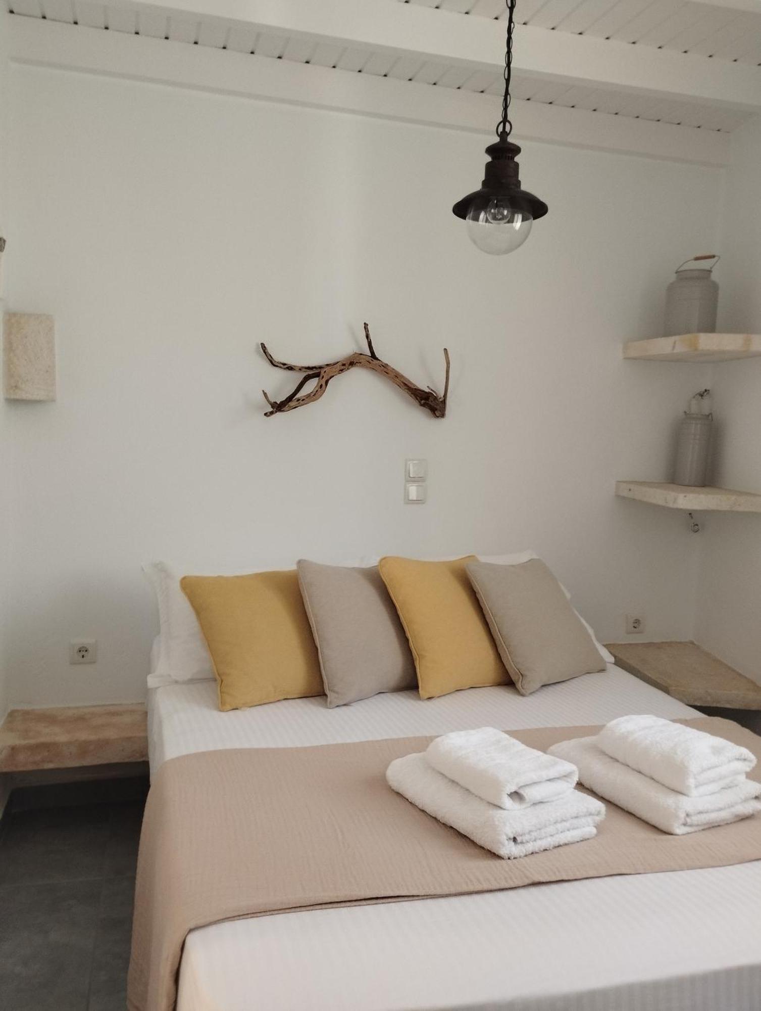 Agios Nikolaos Beach House Kímolos Exterior foto