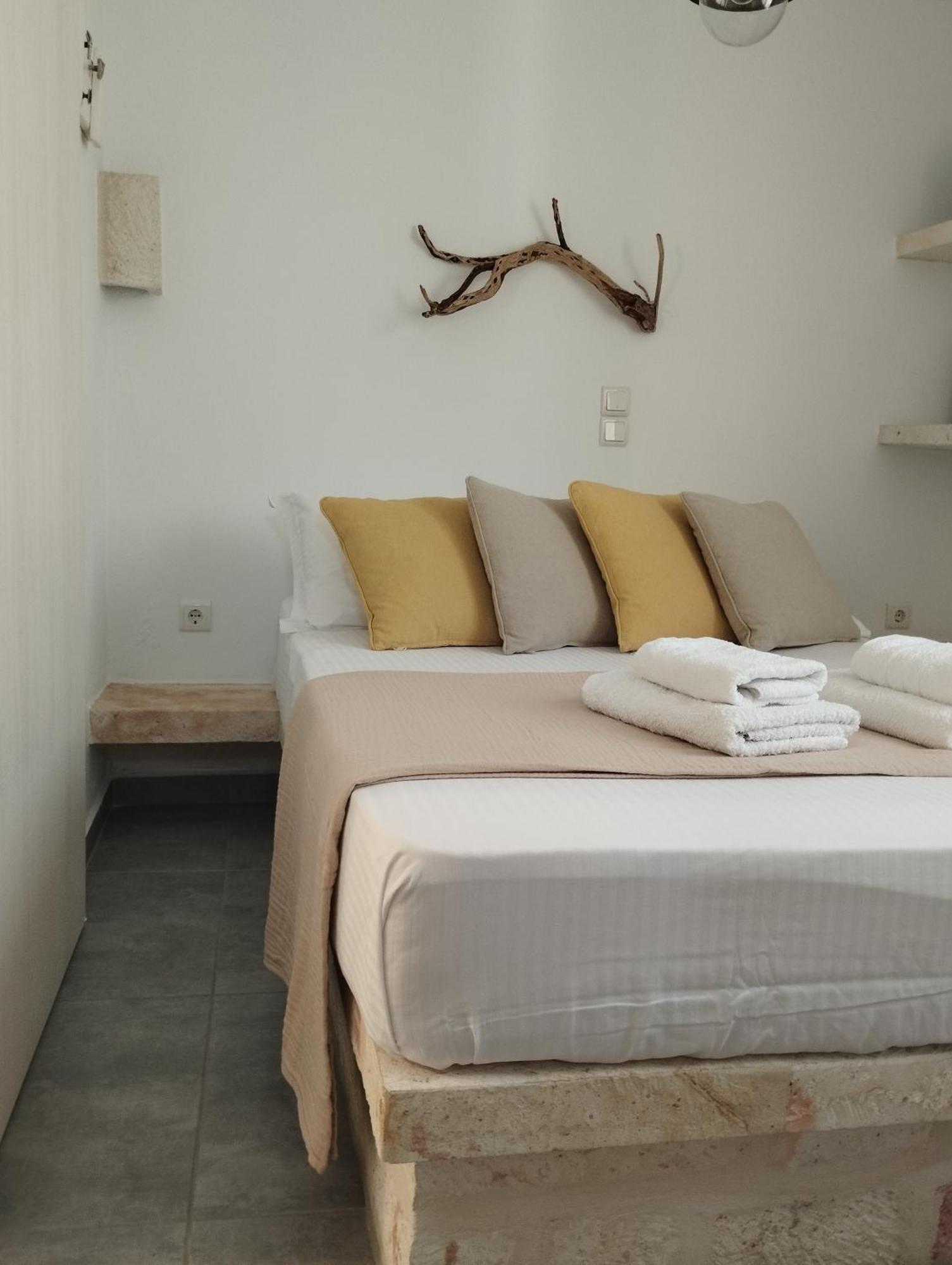 Agios Nikolaos Beach House Kímolos Exterior foto