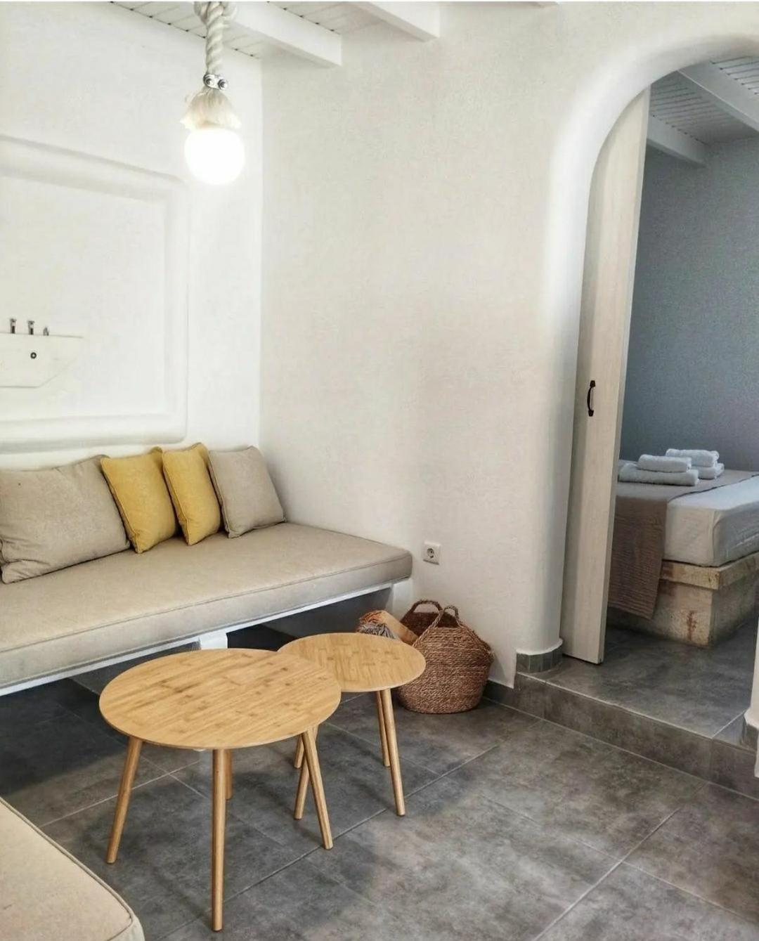 Agios Nikolaos Beach House Kímolos Exterior foto
